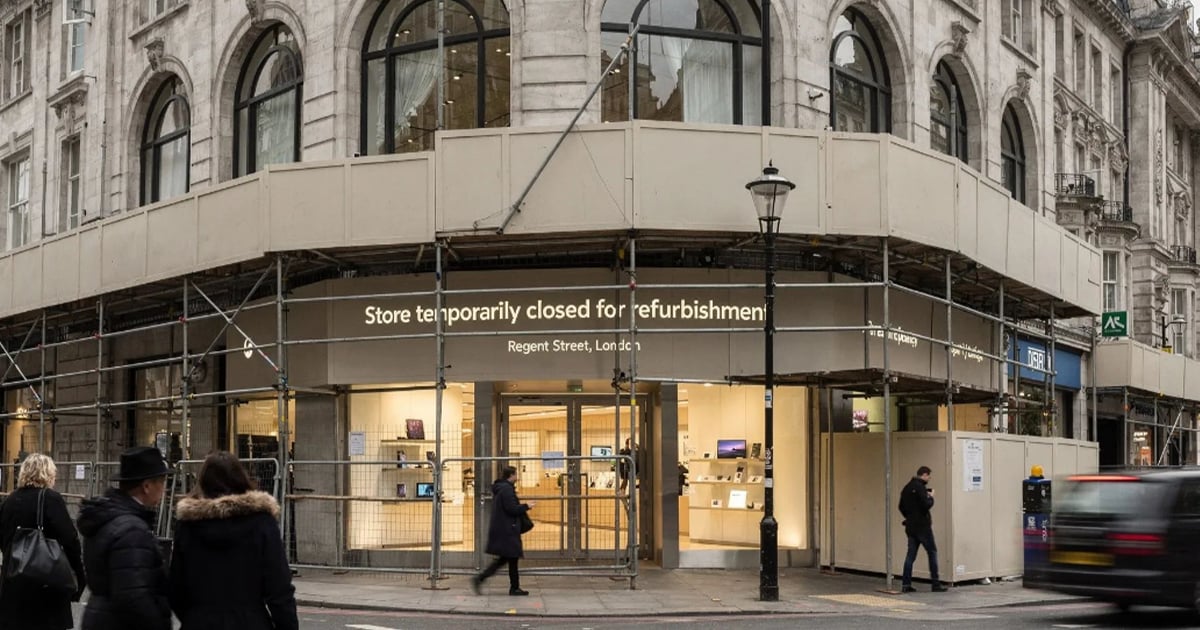 Apple Regent Street in London surrounded by scaffolding and construction barriers, with signage reading "Store temporarily closed for refurbishment" above the entrance as pedestrians walk past.